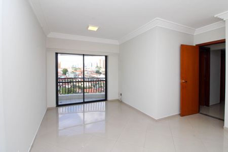 Sala  de apartamento à venda com 3 quartos, 77m² em Vila Sonia, São Paulo
