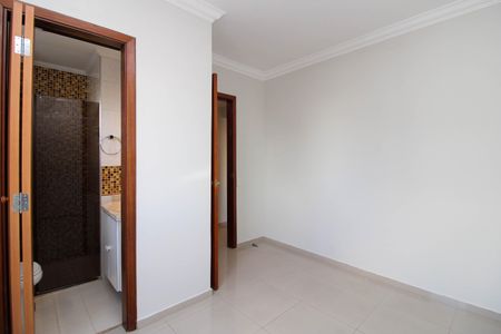 Apartamento à venda com 77m², 3 quartos e 1 vaga Apartamento à venda com 77m², 3 quartos e 1 vagaSuíte