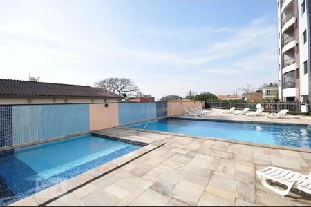 Apartamento à venda com 77m², 3 quartos e 1 vaga Apartamento à venda com 77m², 3 quartos e 1 vagaPiscina