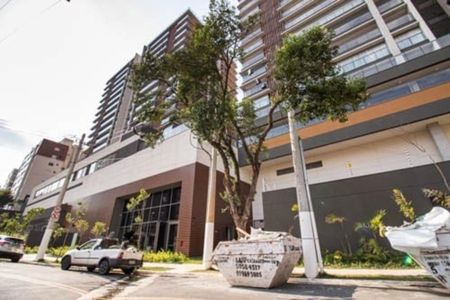 Apartamento à venda com 232m², 3 quartos e 3 vagasFoto 03