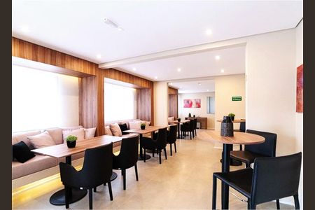Apartamento à venda com 2 quartos, 42m² em Cambuci, São Paulo