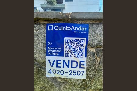 Apartamento à venda com 204m², 4 quartos e 2 vagas Apartamento à venda com 204m², 4 quartos e 2 vagasPlaca Quinto Andar