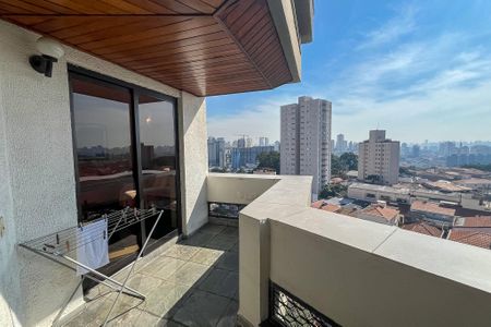Sacada de apartamento à venda com 4 quartos, 204m² em Vila Moinho Velho, São Paulo