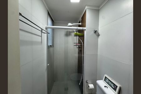 Banheiro de apartamento para alugar com 2 quartos, 70m² em Continental, Osasco