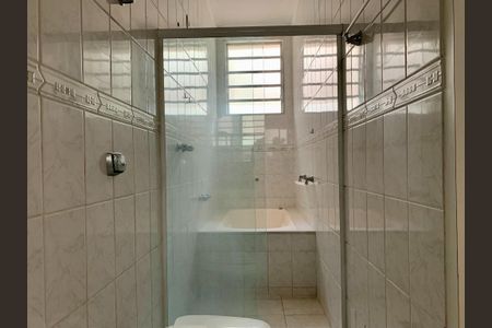 Casa para alugar com 450m², 4 quartos e 8 vagas