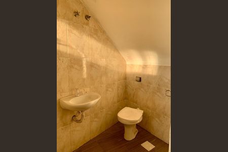 Casa para alugar com 450m², 4 quartos e 8 vagas