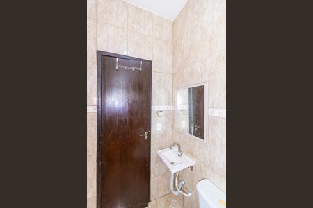 Casa para alugar com 70m², 2 quartos e sem vagaBanheiro Social