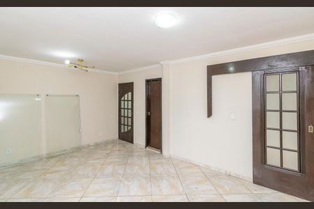 Casa para alugar com 70m², 2 quartos e sem vagaSala