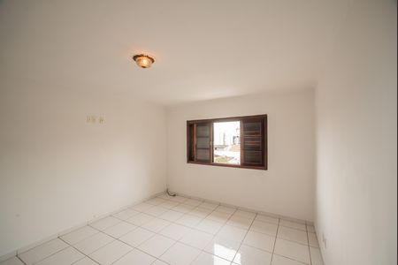 Casa para alugar com 97m², 2 quartos e 1 vagaQuarto 1