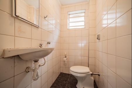 Casa para alugar com 97m², 2 quartos e 1 vagaBanheiro 2