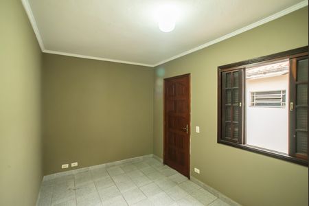 Casa para alugar com 97m², 2 quartos e 1 vagaQuarto externo/Escritório