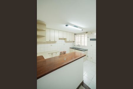Casa para alugar com 97m², 2 quartos e 1 vagaCozinha