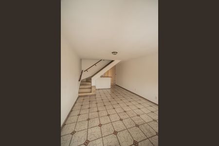 Casa para alugar com 97m², 2 quartos e 1 vagaSala