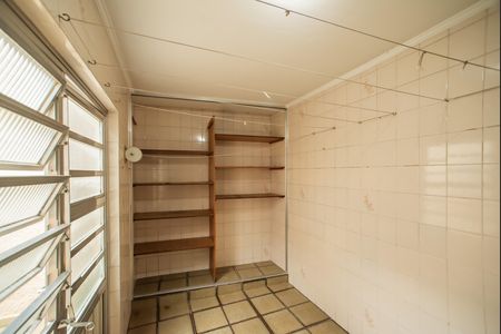 Casa para alugar com 97m², 2 quartos e 1 vagaÁrea de Serviço