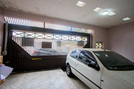 Garagem de casa à venda com 2 quartos, 165m² em Jardim Oriental, Santo André
