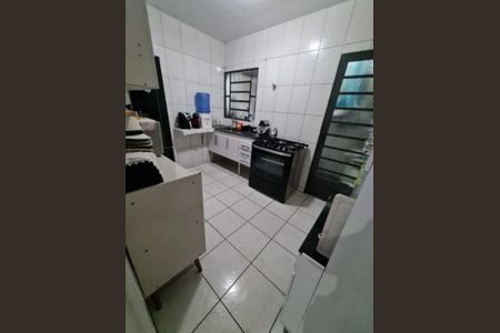 Foto 03 de casa à venda com 2 quartos, 57m² em Vila Campestre, São Paulo