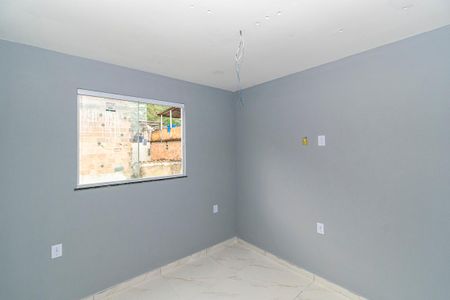 Quarto 2 de apartamento para alugar com 2 quartos, 55m² em Olaria, Rio de Janeiro
