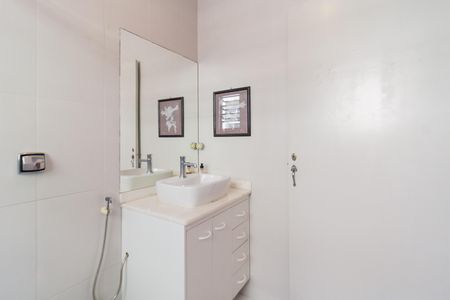 Apartamento à venda com 55m², 1 quarto e sem vaga Apartamento à venda com 55m², 1 quarto e sem vagaBanheiro