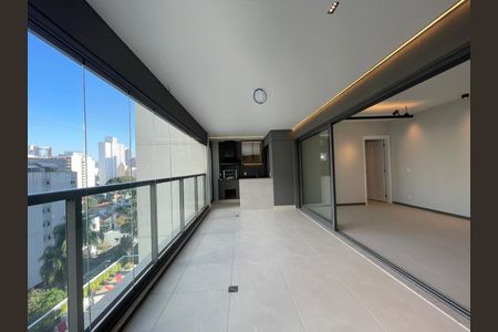 Apartamento à venda com 104m², 2 quartos e 2 vagasFoto 01
