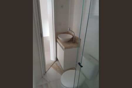 Banheiro  de apartamento para alugar com 2 quartos, 55m² em Bangú, Santo André