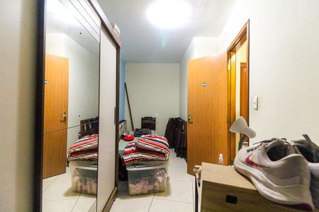 Casa à venda com 90m², 2 quartos e 2 vagas Casa à venda com 90m², 2 quartos e 2 vagasQuarto 2