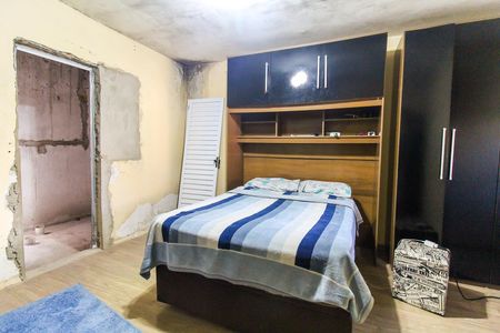 Casa à venda com 90m², 2 quartos e 2 vagas Casa à venda com 90m², 2 quartos e 2 vagasSuíte