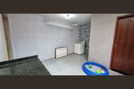 Foto 01 de casa à venda com 3 quartos, 230m² em Vila Prudente, São Paulo