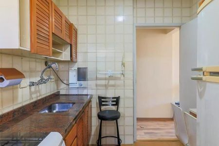 Apartamento à venda com 51m², 1 quarto e 1 vaga