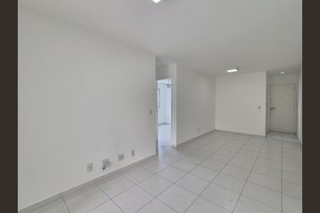 Apartamento para alugar com 80m², 2 quartos e 1 vaga