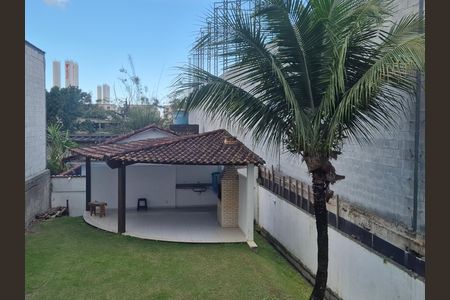 Apartamento para alugar com 80m², 2 quartos e 1 vaga