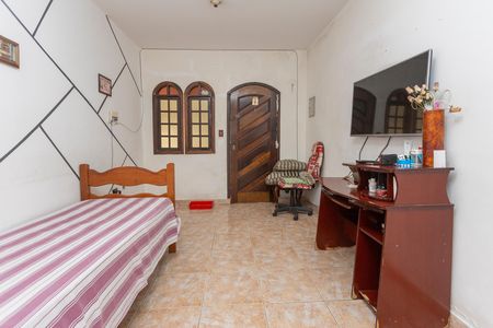 Casa à venda com 180m², 7 quartos e 4 vagasSala - Casa 1