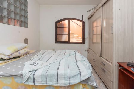 Casa à venda com 180m², 7 quartos e 4 vagasQuarto - Casa 2