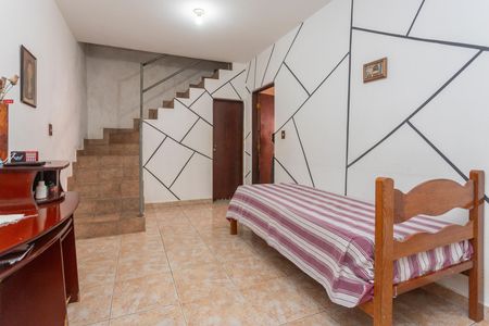 Casa à venda com 180m², 7 quartos e 4 vagasSala - Casa 1