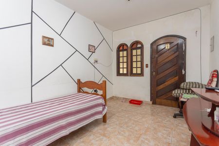 Casa à venda com 180m², 7 quartos e 4 vagasSala - Casa 1