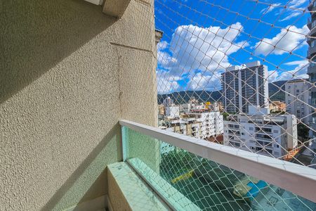 Apartamento para alugar com 3 quartos, 127m² em Balneario Cidade Atlantica, Guarujá