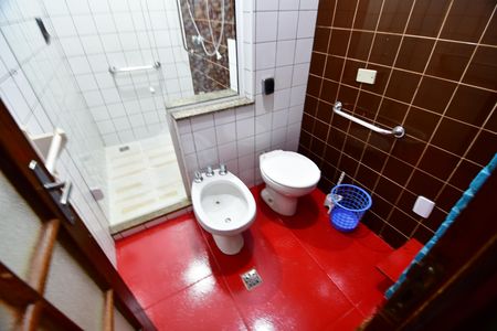Casa para alugar com 210m², 3 quartos e 1 vagaBanheiro