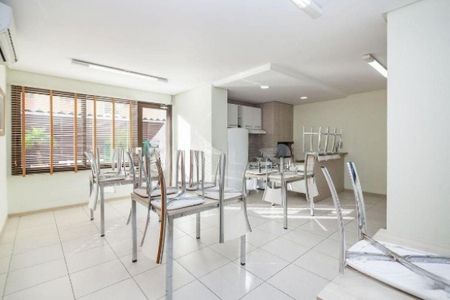Apartamento à venda com 3 quartos, 93m² em São João, Porto Alegre