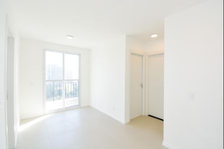 Apartamento para alugar com 40m², 2 quartos e 1 vagaSala