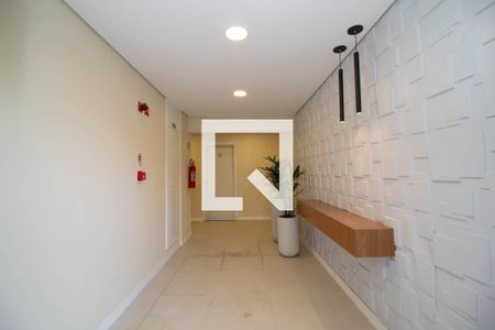 Apartamento para alugar com 40m², 2 quartos e 1 vaga Apartamento para alugar com 40m², 2 quartos e 1 vagaHall Social