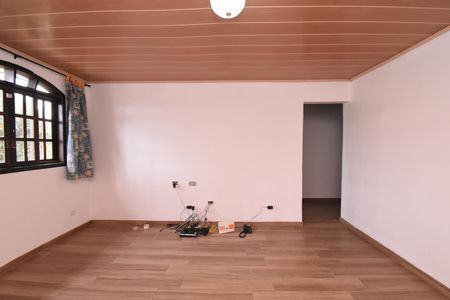 Casa para alugar com 129m², 3 quartos e 4 vagasSala