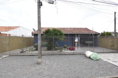 Casa para alugar com 129m², 3 quartos e 4 vagasFachada com Plaquinha
