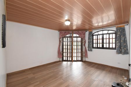 Casa para alugar com 129m², 3 quartos e 4 vagasSala