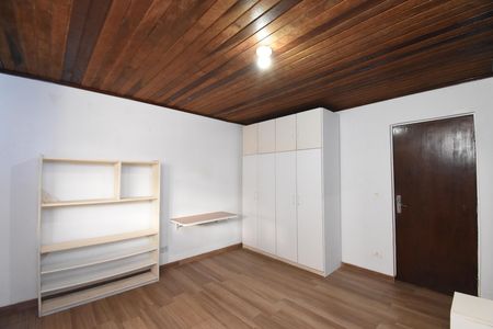 Casa para alugar com 129m², 3 quartos e 4 vagasQuarto 2