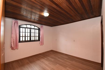Casa para alugar com 129m², 3 quartos e 4 vagasQuarto 1