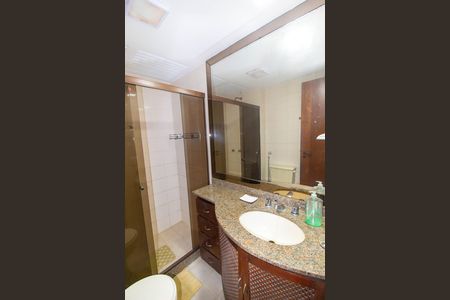 Apartamento para alugar com 133m², 2 quartos e 1 vaga Apartamento para alugar com 133m², 2 quartos e 1 vagaBanheiro Social