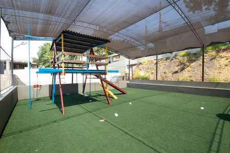 Apartamento para alugar com 63m², 2 quartos e 1 vagaÁrea comum - Playground