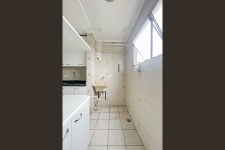 Apartamento para alugar com 63m², 2 quartos e 1 vagaCozinha e Área de Serviço
