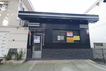 Casa para alugar com 180m², 2 quartos e 1 vaga Casa para alugar com 180m², 2 quartos e 1 vagaPlaca