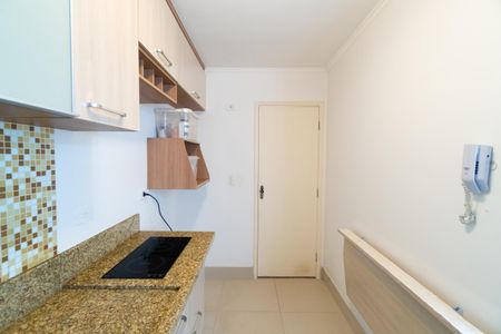 Apartamento à venda com 60m², 2 quartos e 1 vaga Apartamento à venda com 60m², 2 quartos e 1 vagaCozinha e Área de Serviço