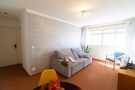 Apartamento à venda com 60m², 2 quartos e 1 vaga Apartamento à venda com 60m², 2 quartos e 1 vagaSala